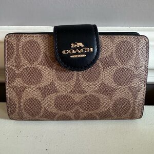 Coach Medium Corner Zip Wallet in Signature Canvas